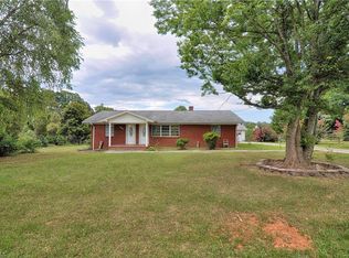 2823 Enterprise Rd, Lexington, NC 27295