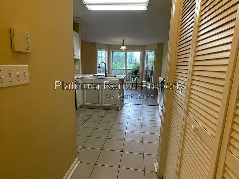 810 Camelon Ct — Photo 30
