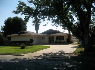 1208 Cherry Ln, Calimesa, CA 92320