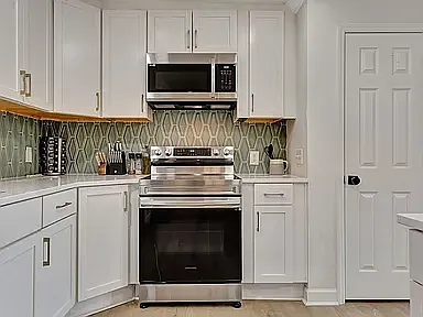 312 Rebecca St — Photo 22