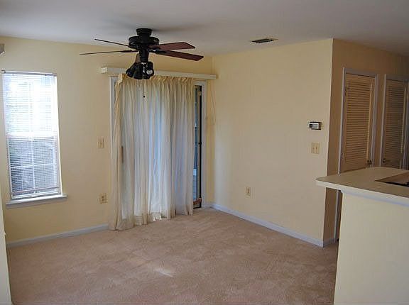 2nd image of 5601 Willoughby Newton Dr Unit 18