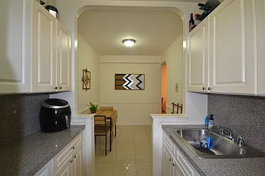 Rented by Silverstein Collection LLC 