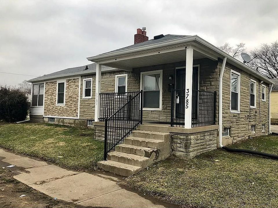 1st image of 3785 Caroline Ave