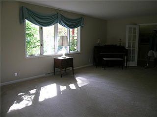 5th image of 6634 Lowanna Way