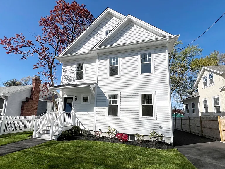62 W Milton St #62 — Photo 2