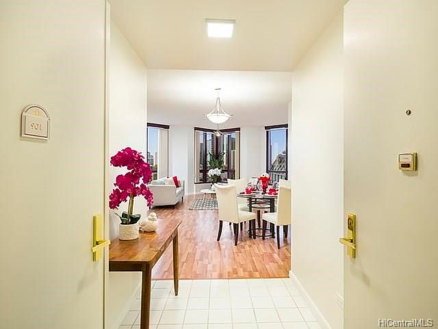 1st image of 725 Kapiolani Blvd APT 901