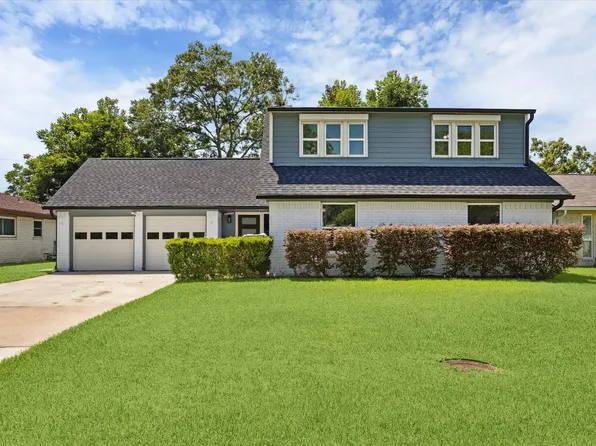 813 W Galveston St, League City, TX 77573