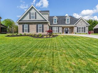 1230 Linford Cir, Alcoa, TN 37701