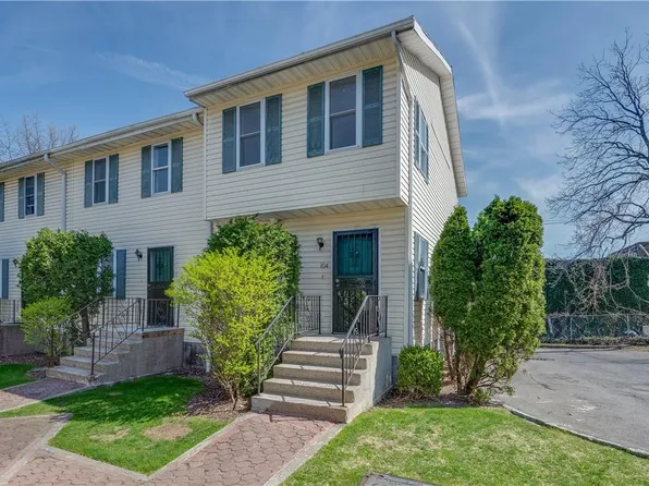 468 S 4th Avenue #104, Mount Vernon, NY 10550