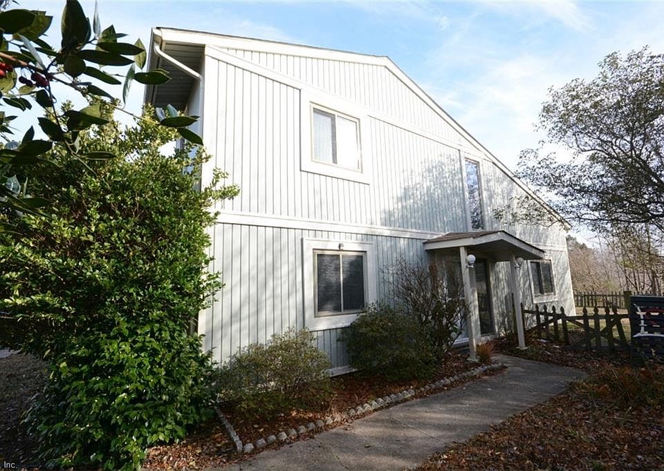 1st image of 722 Alder Cir