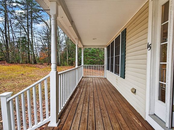 5th image of 15 Scribner Rd