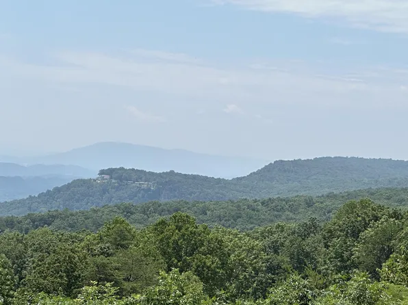 1000 Sawyer Cemetery Rd, Signal Mountain, TN 37377
