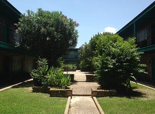 5615 Bissonnet St #102, Houston, TX 77081