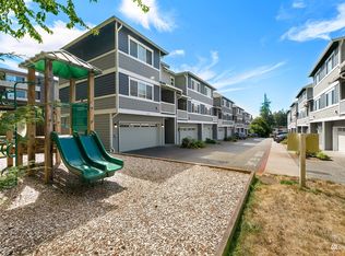 5821 Highway Pl, Everett, WA 98203