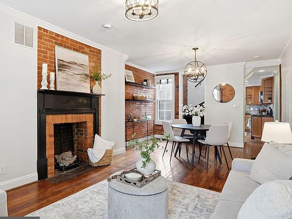 4th image of 8 W 7th St