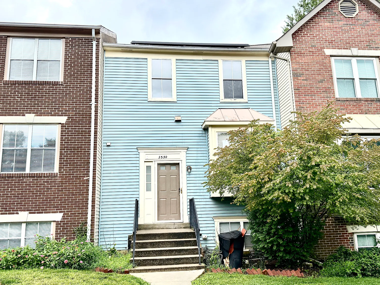 4 bed, 3.5 bath, 1620 sqft, $3,100 — Photo 1