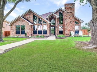 1305 Laura Ln, Carrollton, TX 75007