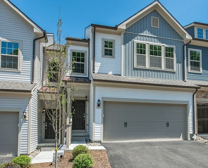 5 Wadsworth Dr — Photo 2