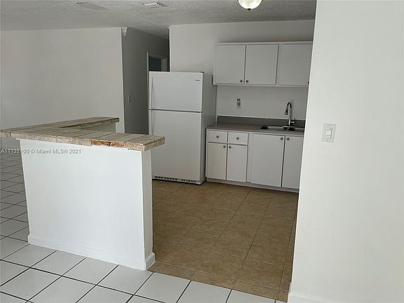 3rd image of 5687 NW 194th Ln #1