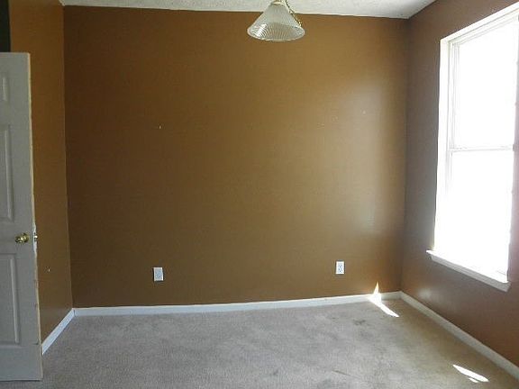 3rd image of 6092 Camden Forrest Ct
