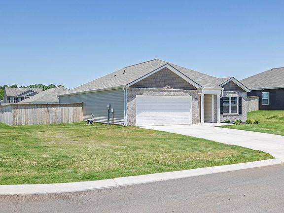3rd image of 201 Preece Ln