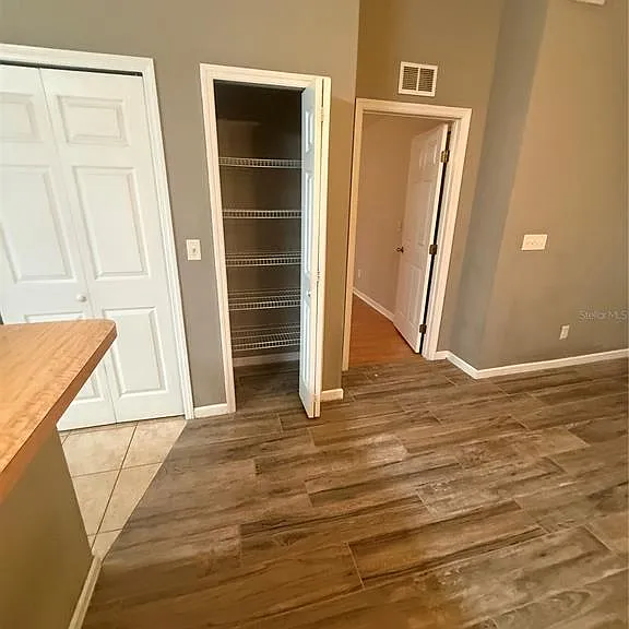 49 Providence Ln #B — Photo 10