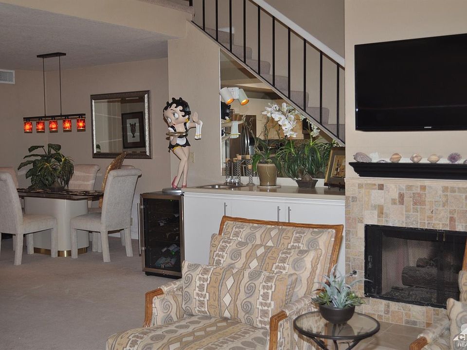 1st image of 77593 Woodhaven Dr N
