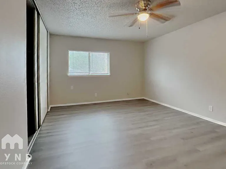 8031 Manderly Pl — Photo 16
