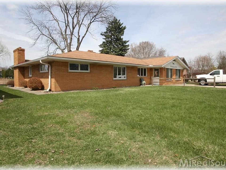 1st image of 49761 Verschave Dr