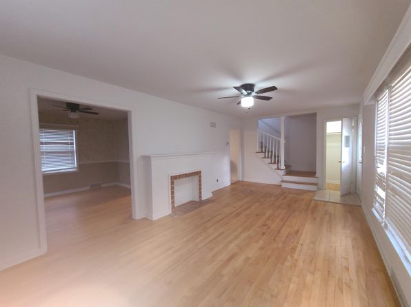 2328 E Wilma St, Wichita, KS 67211