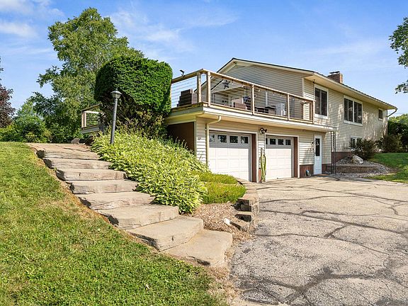 3rd image of 73 Mitchell Road