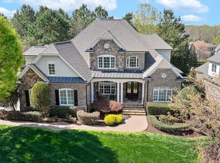 121 Highclere Ln, Cary, NC 27518