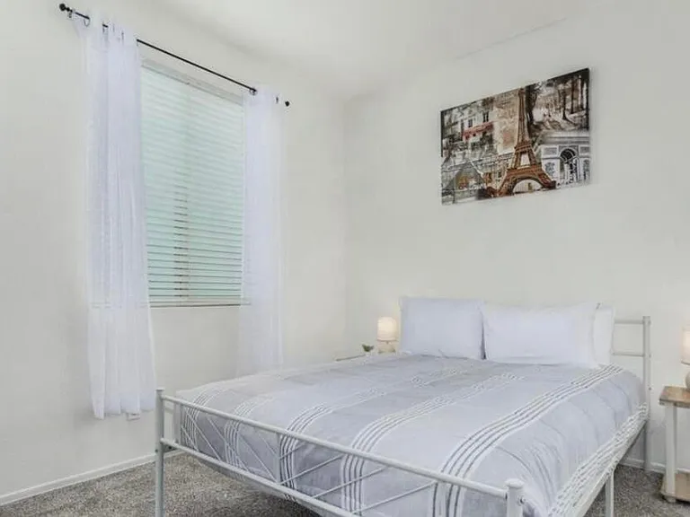 1886 E Don Carlos Ave #139 — Photo 12