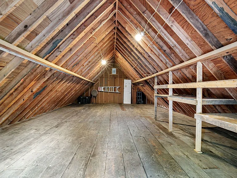 4320 Providence Rd — Photo 38