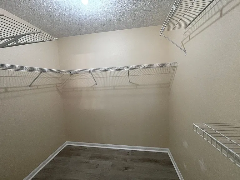 140 Treasure Palm Dr — Photo 18