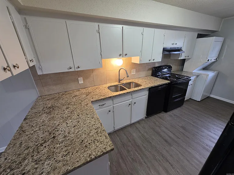 3017 Parkway Dr #2 — Photo 7