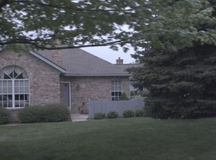 3772 Falls Circle Dr, Hilliard, OH 43026