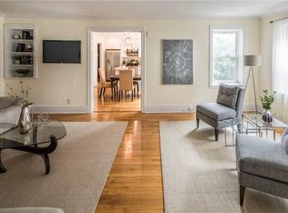 56 Sagamore Rd APT 3A, Bronxville, NY 10708