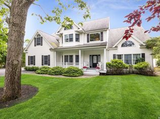 24 Bridle Path, Westhampton Beach, NY 11978