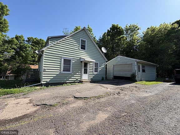 2nd image of 308 S 4th St