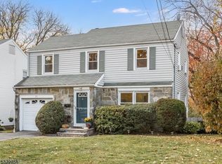 26 Sadler Rd, Bloomfield, NJ 07003