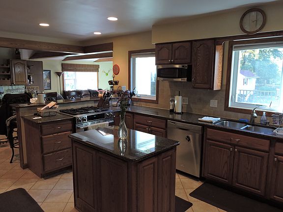4th image of 4244 Virginia Dr