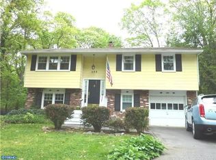 298 Evergreen Rd, Barrington, NJ 08007