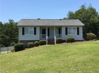 201 Marie Dr, King, NC 27021