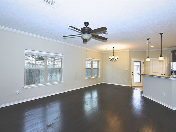 3rd image of 1005 Copperas Bnd