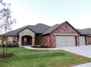 11317 Sw 41st Terrace, Yukon, OK 73064