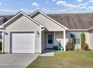 194 Pine Hollow Rd, Holly Ridge, NC 28445