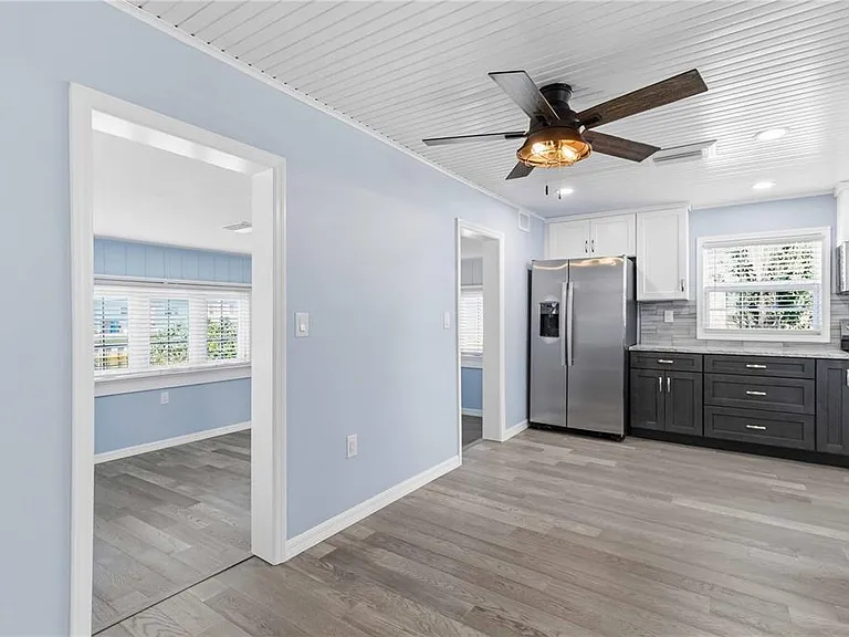 607 Manatee Ave — Photo 18
