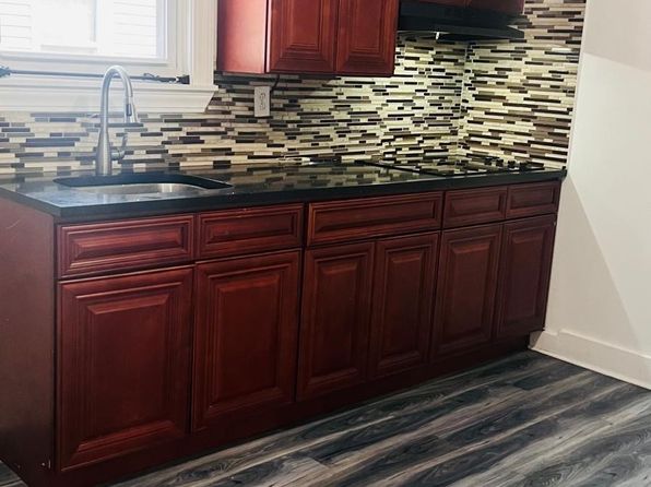 210-212 Smith St FLOOR 2