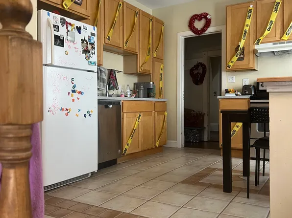 3314 N Downer Ave, Milwaukee, WI 53211